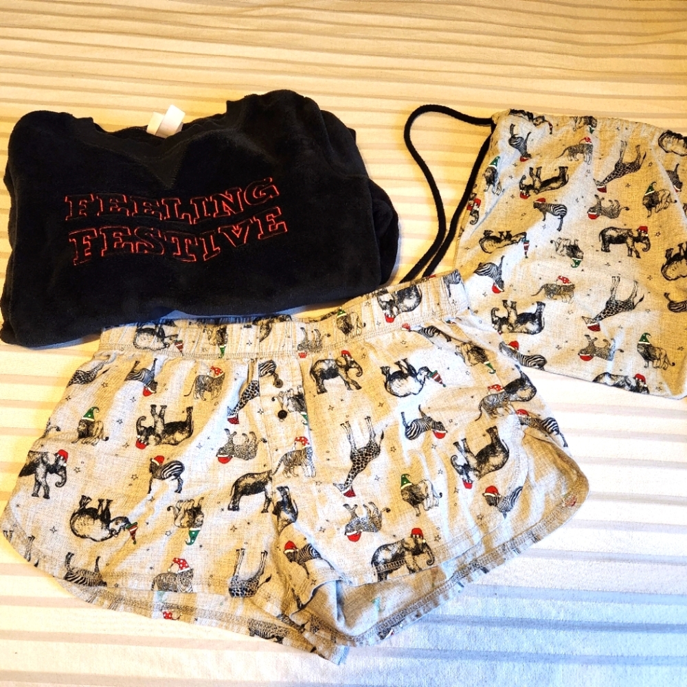 Wondershop Feeling Festive PJ Set Size Small